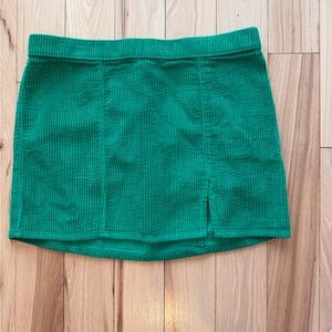 Aerie Green Corduroy skirt! Size XS!